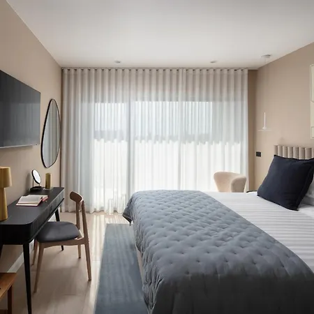 Brand New B63, Heated Pool And Wellness Poreč