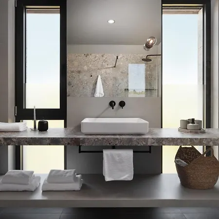 Brand New B63, Heated Pool And Wellness Villa