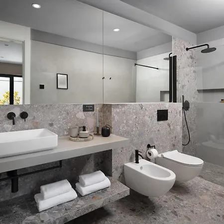 Brand New B63, Heated Pool And Wellness 别墅 波雷奇